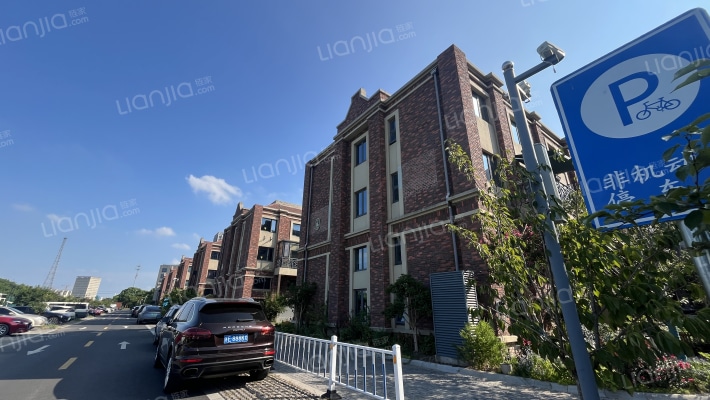 娄申商业广场外景图