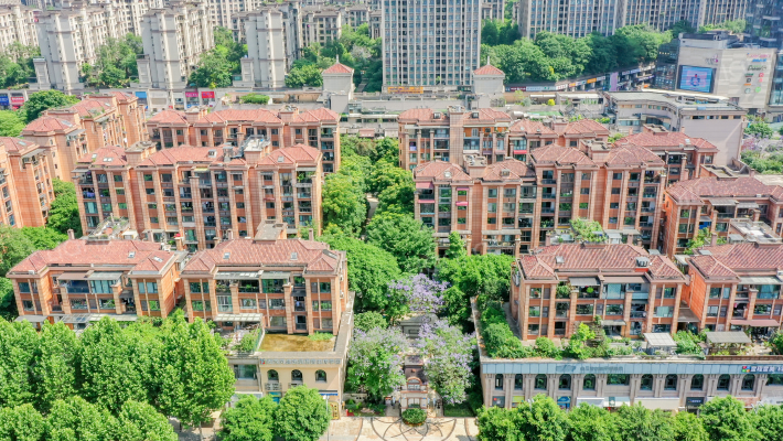 两江春城春玺苑外景图