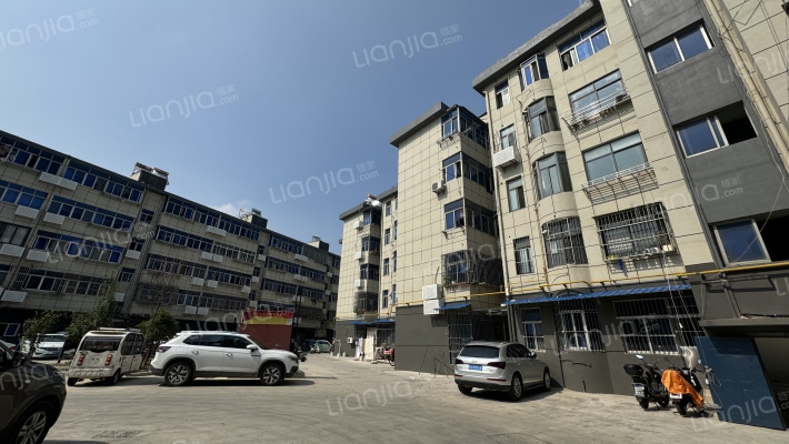 康庄公寓外景图