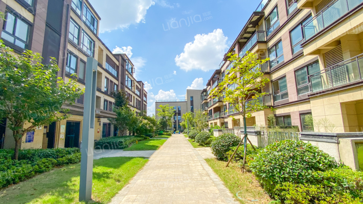 绿地海德公馆外景图