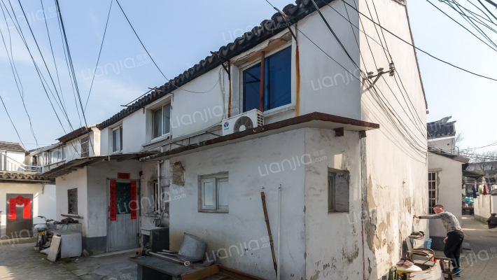 劳动二里外景图