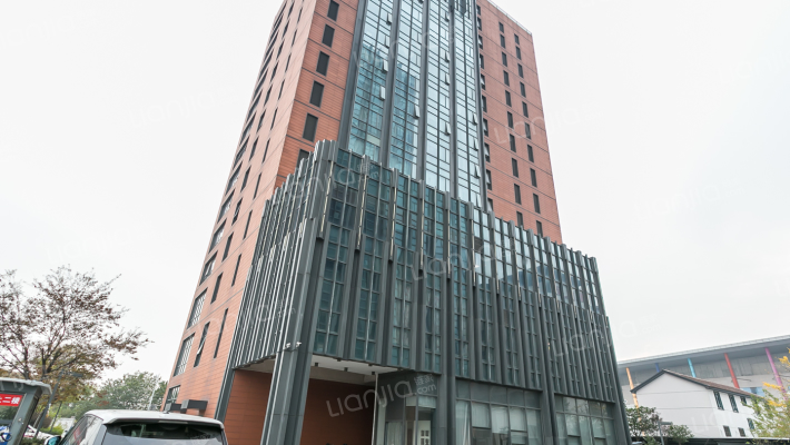 新联大厦外景图