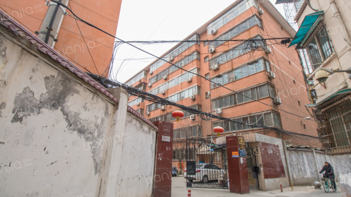 丽的2002小区外景图