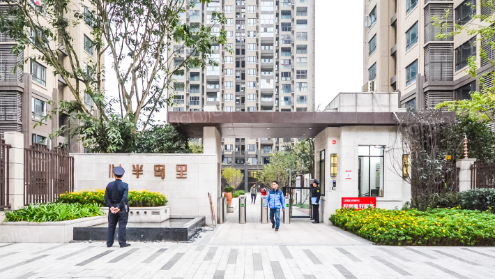 IN半岛里外景图