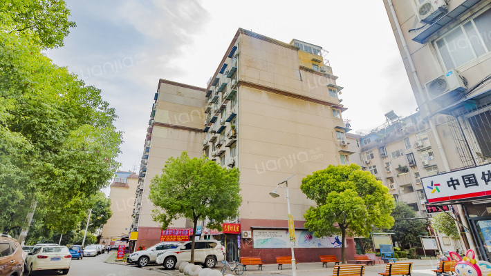 现代花园B区外景图