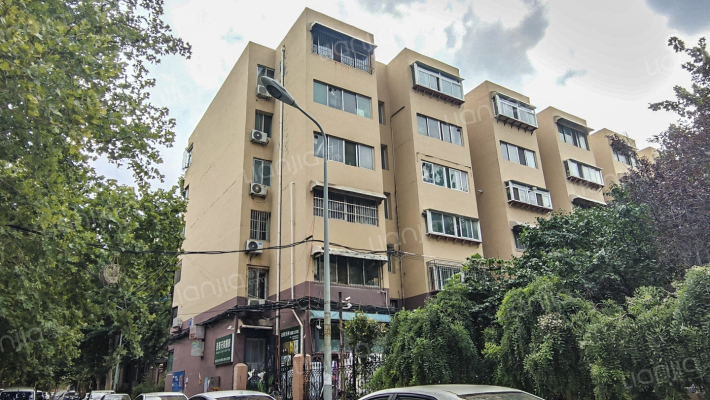 西苑小区四区外景图