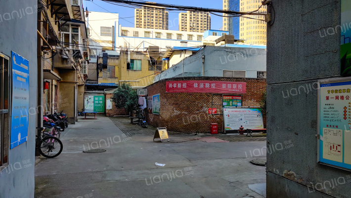 百货小区外景图