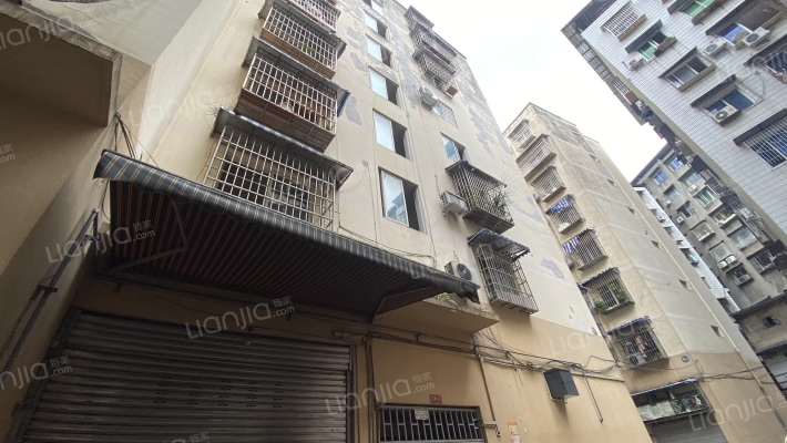 红建路北段440号居民楼外景图