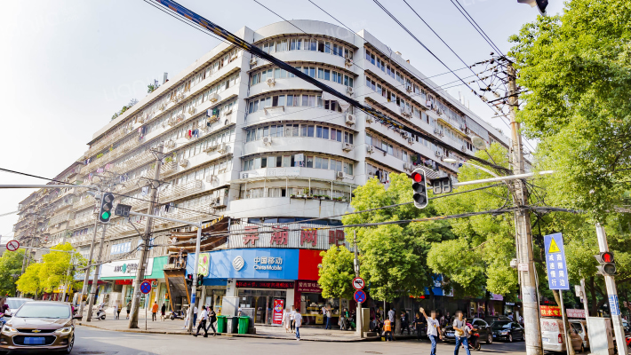 怡海大厦外景图