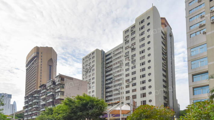 东乐大厦外景图