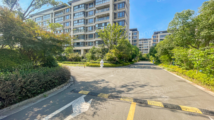 御章府三期东区外景图