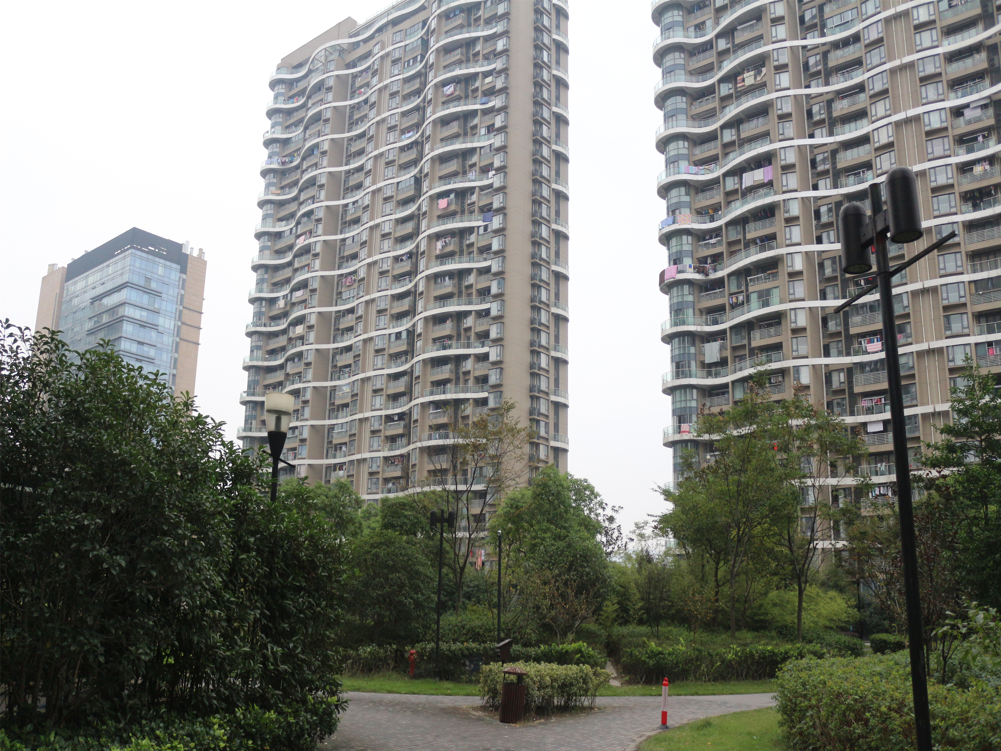 天鸿君邑小区实景 6