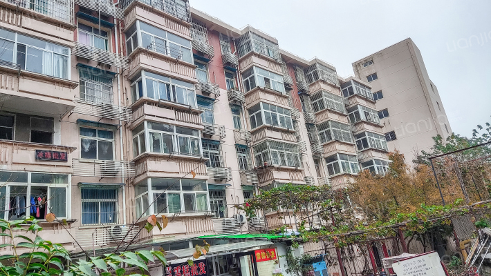 邮电器材公司外景图