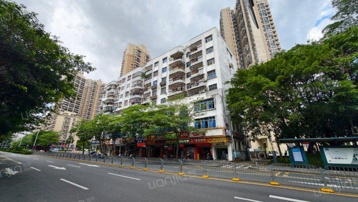 新汉威大厦外景图