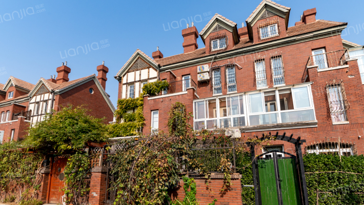 首创珐瑯墅昆兰苑外景图