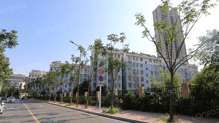 翠微西园外景图