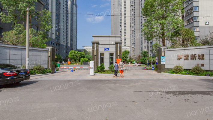 胪雷新城三区外景图