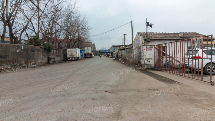 宝杨路2468弄外景图