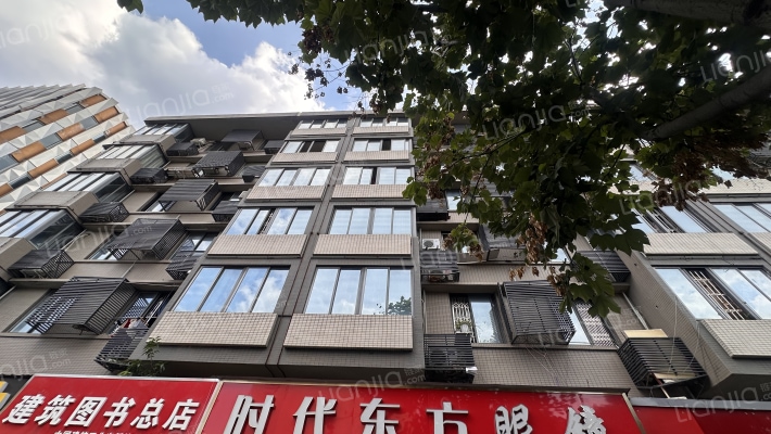 人民西路113号院外景图