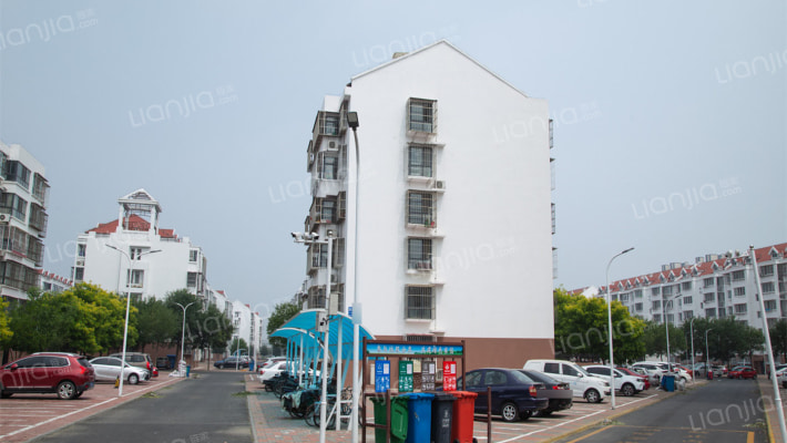 盈水园小区外景图