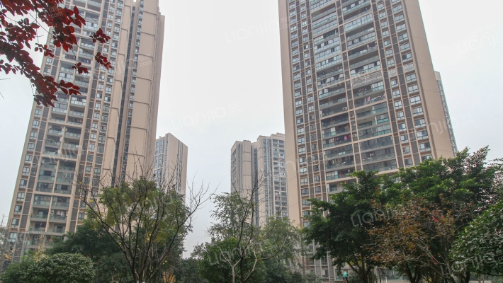 富力城河畔里外景图