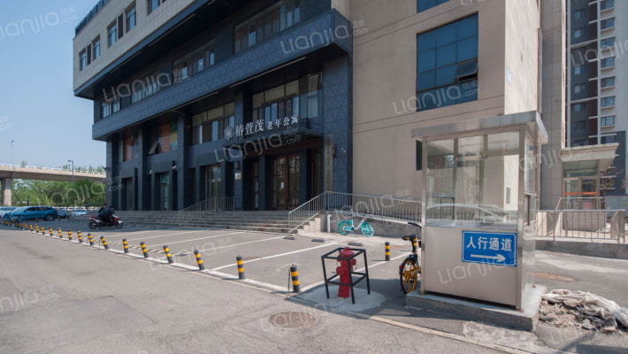 卫宁大厦外景图