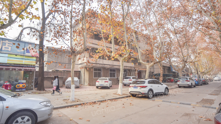 河南财经政法大学东风路家属院外景图