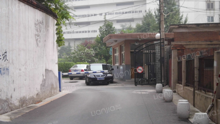 老墙根129号院外景图