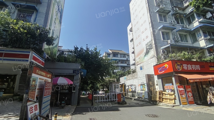 仁和街115号外景图