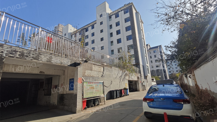 翰林天潤小区外景图