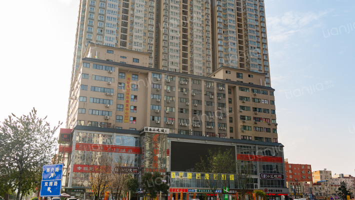 金桥国际外景图