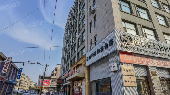 春城大街305号外景图