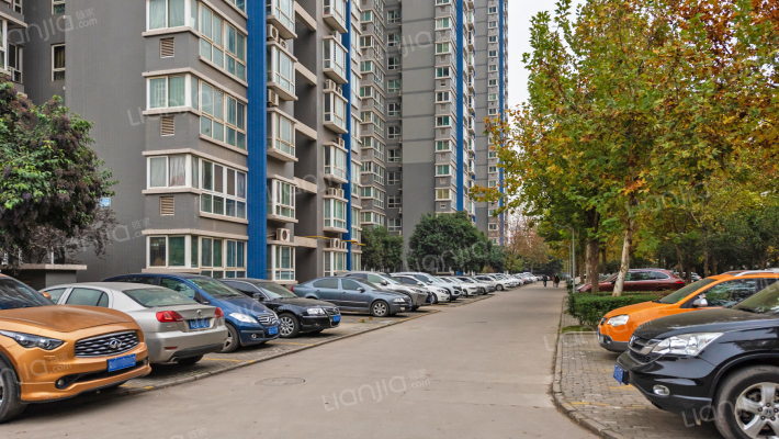 华山幸福嘉苑外景图