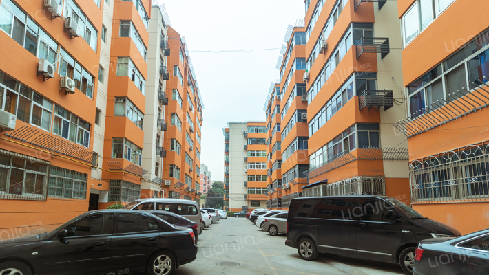 环亚花园外景图