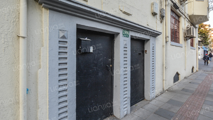 淮海中路1996号外景图