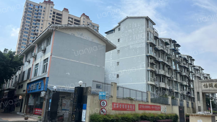 润嘉花园外景图