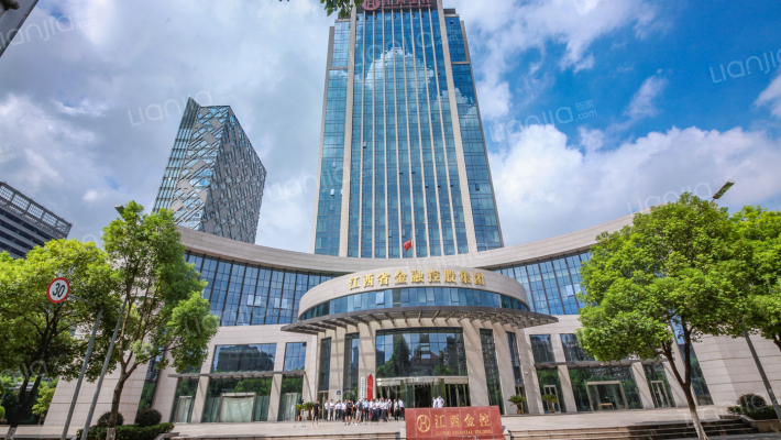 上海湾商务大厦外景图