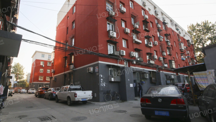 水工机械厂宿舍外景图