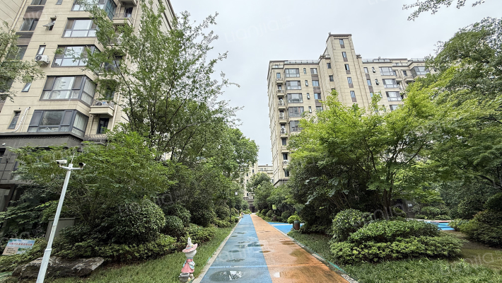 荣盛隽峰雅苑外景图