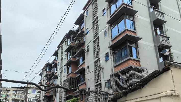 东风路北二巷5号外景图