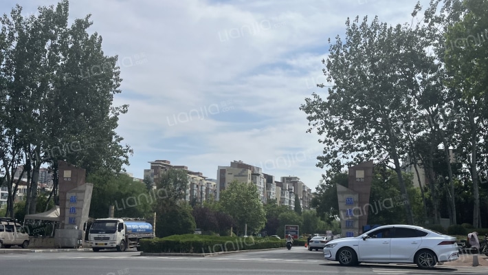 蓝水假期三期外景图