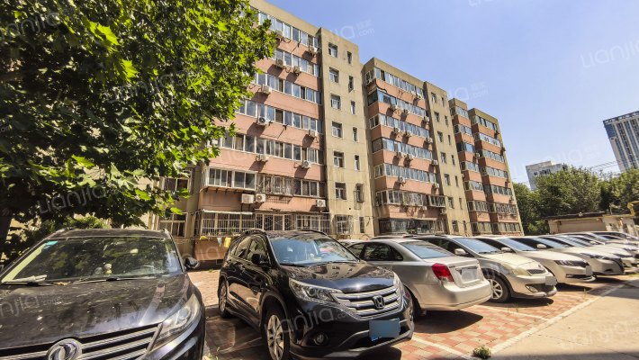 河北众诚商住楼外景图