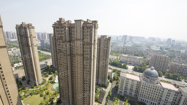 蓝鼎海棠湾外景图