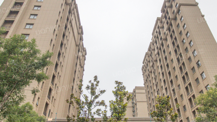 正弘澜庭叙三期外景图