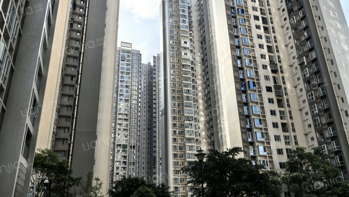 泰华锦城外景图