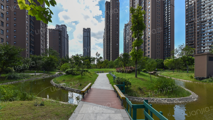 美新玫瑰庄园外景图