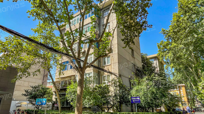 西安光机所北生活区外景图