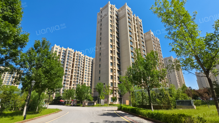 西彩石安置小区西区外景图