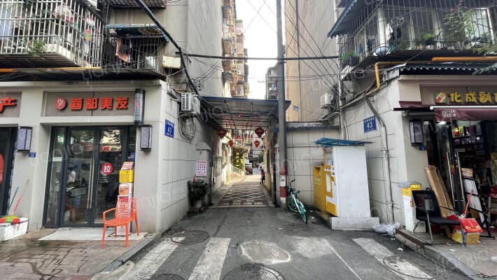 外化成五里墩横街43号院外景图