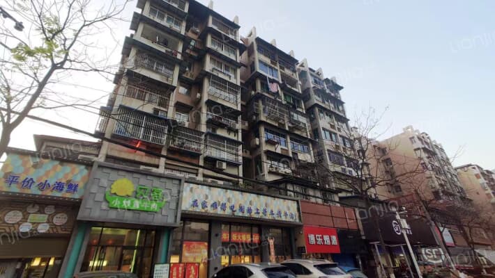 高雄路73号外景图